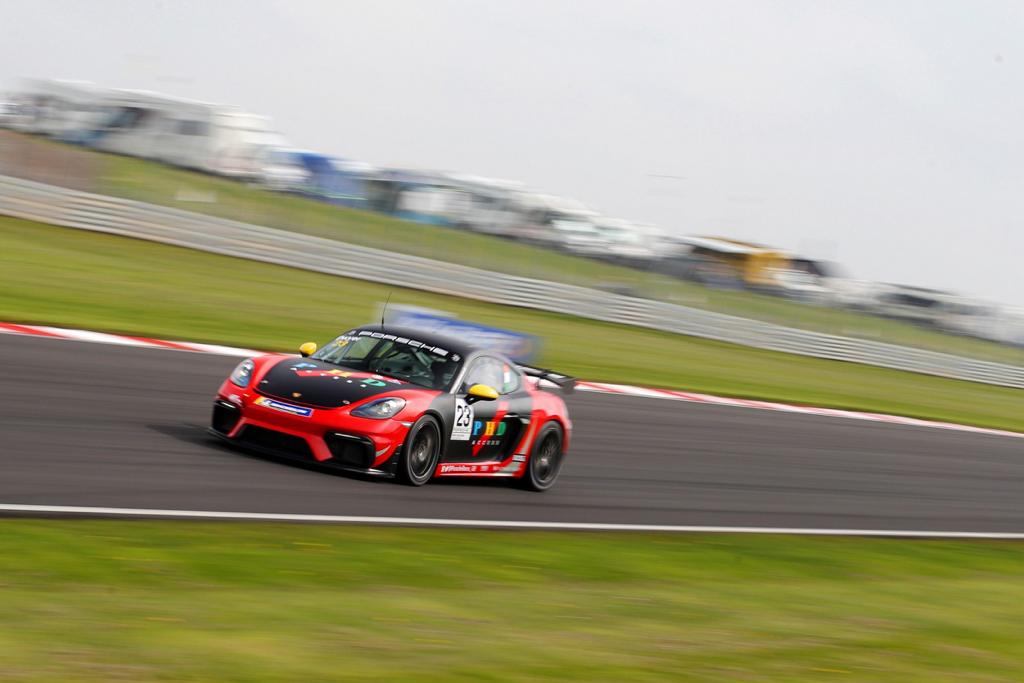 4d885575-f9f8-5e5a-983d-2841417bf376