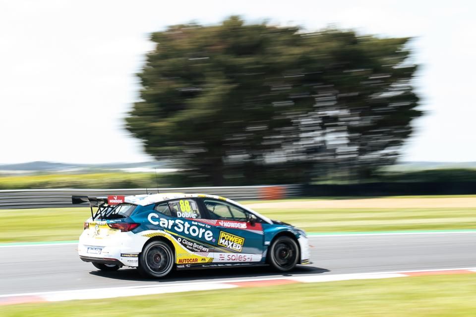 b964692b-e66b-67a1-5e82-e82428ca2339